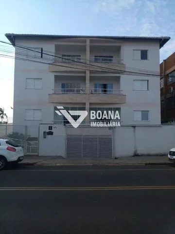 Apto para alugar no Centro imagem 1
