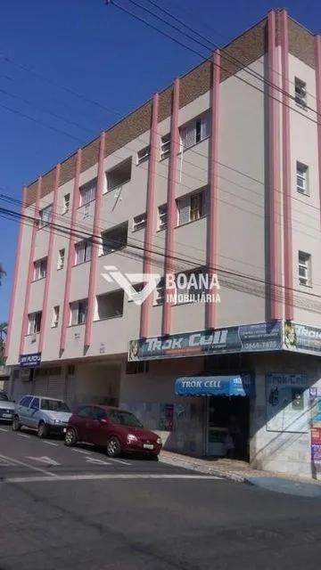 Apto para alugar no Centro imagem 1