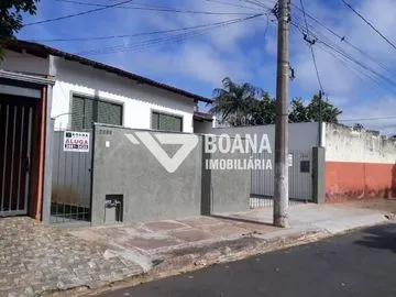 Casa para alugar no Centro imagem 1