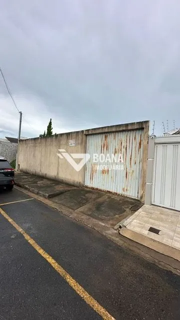 Terreno para vender no Loteamento Residencial Solaris imagem 1