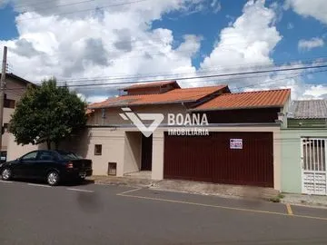 Casa para vender no Centro imagem 1