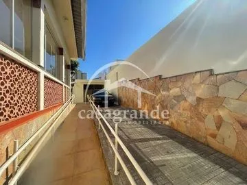 Casa para alugar no Centro imagem 1