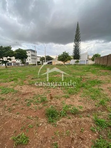 Terreno para alugar no Santa Monica imagem 1