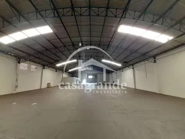 Galpão para alugar no Marta Helena imagem 1