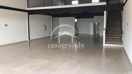 Galpão para alugar no Custodio Pereira imagem 1