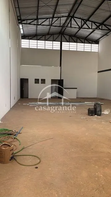 Galpão para alugar no Granada imagem 1
