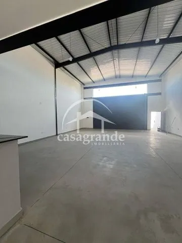 Galpão para alugar no Alto Umuarama imagem 1