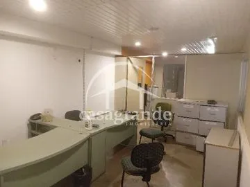 Galpão para alugar no Martins imagem 1