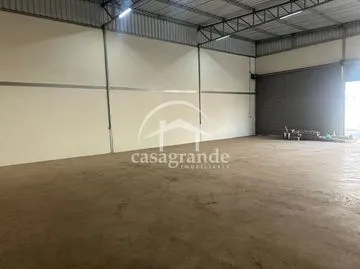 Galpão para alugar no Novo Mundo imagem 1