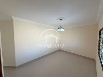 Casa para alugar no Santa Monica imagem 1