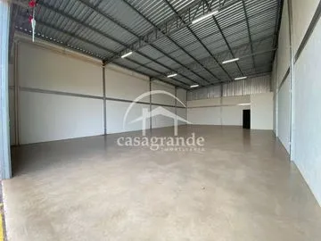 Galpão para alugar no Novo Mundo imagem 1