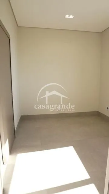 Casa Em Condominio para vender no Shopping Park imagem 1