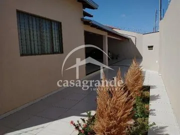 Casa para vender no Santa Rosa imagem 1