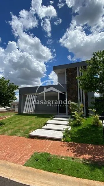 Casa Em Condominio para vender no Shopping Park imagem 1