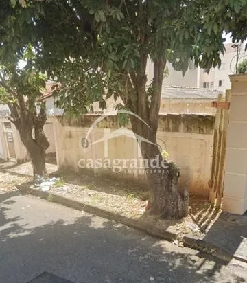 Terreno para vender no Santa Monica imagem 1
