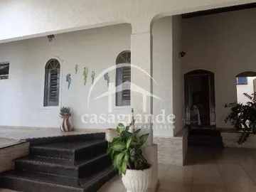 Casa para vender no Vigilato Pereira imagem 1
