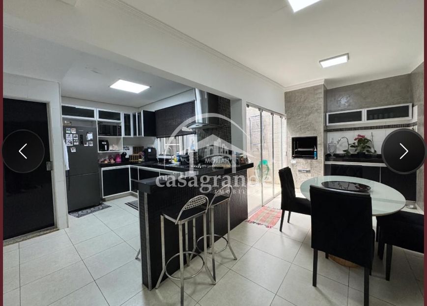 Casa em condomínio_Venda