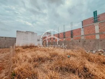 Terreno para vender no Novo Mundo imagem 1