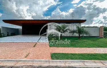 Casa Em Condominio para vender no Jardim Karaiba imagem 1