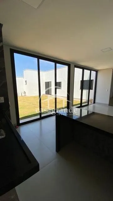 Casa para vender no Novo Mundo imagem 1