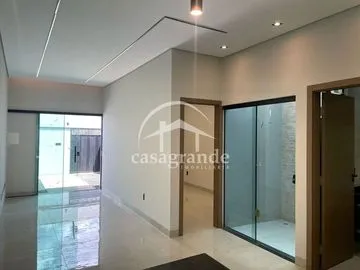 Casa para vender no Jardim Holanda imagem 1