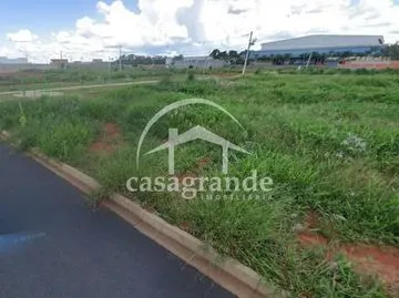 Terreno para vender no Novo Mundo imagem 1