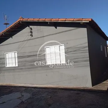 Casa para vender no Segismundo Pereira imagem 1