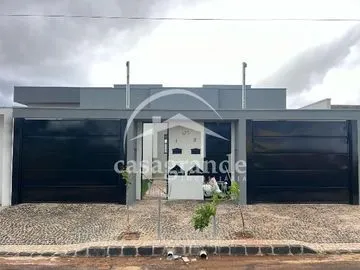 Casa para vender no Novo Mundo imagem 1