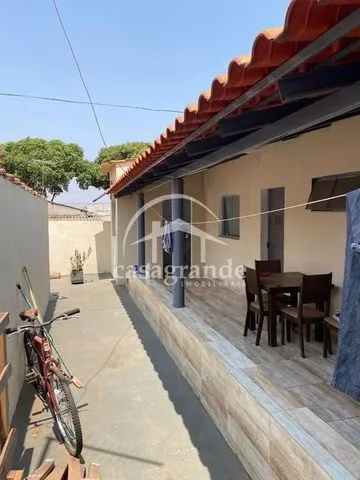 Casa para vender no Santa Monica imagem 1