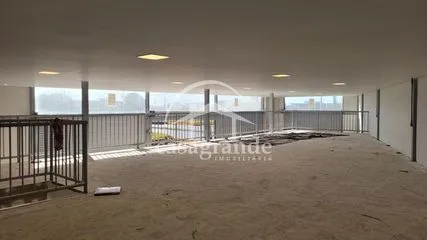 Loja para vender no Segismundo Pereira imagem 1