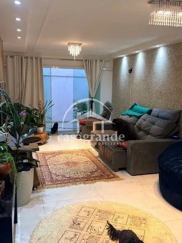 Casa para vender no Cidade Jardim imagem 1