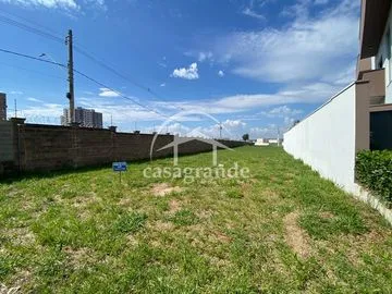 Terreno Em Condomini para vender no Shopping Park imagem 1