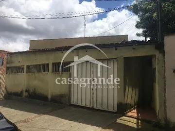 Casa para vender no Segismundo Pereira imagem 1