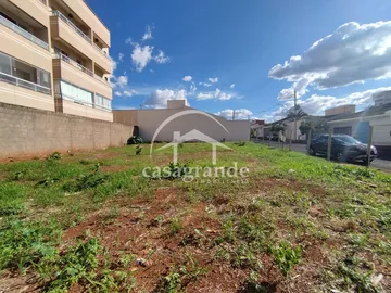 Terreno para vender no Santa Monica imagem 1