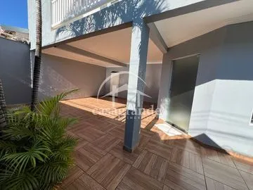 Casa para vender no Santa Rosa imagem 1