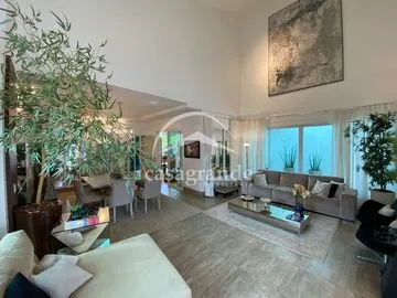 Casa Em Condominio para vender no Jardim Karaiba imagem 1