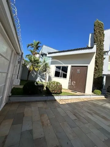 Casa para vender no Jardim Karaiba imagem 1