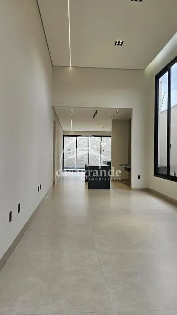 Casa para vender no Grand Ville imagem 1