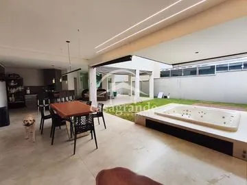 Casa para vender no Granja Marileusa imagem 1