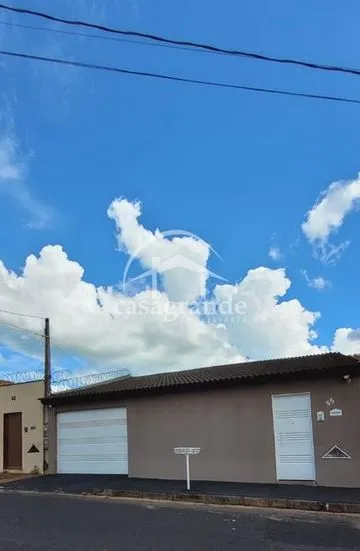 Casa para vender no Laranjeiras imagem 1