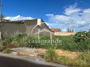 Terreno para vender no Novo Mundo imagem 1