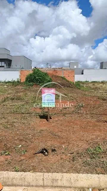 Terreno para vender no Novo Mundo imagem 1