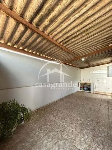 Casa para vender no Segismundo Pereira imagem 1