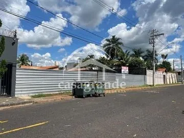 Terreno para vender no Jardim Karaiba imagem 1