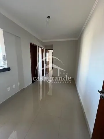 Apartamento para vender no Segismundo Pereira imagem 1