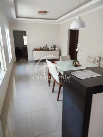 Casa para vender no Santa Monica imagem 1