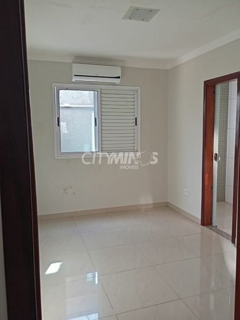 Sobrado_Aluguel