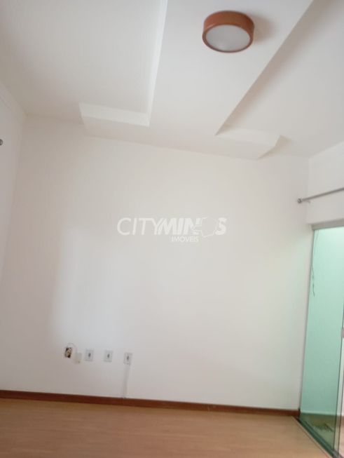 Casa em condomínio_Aluguel