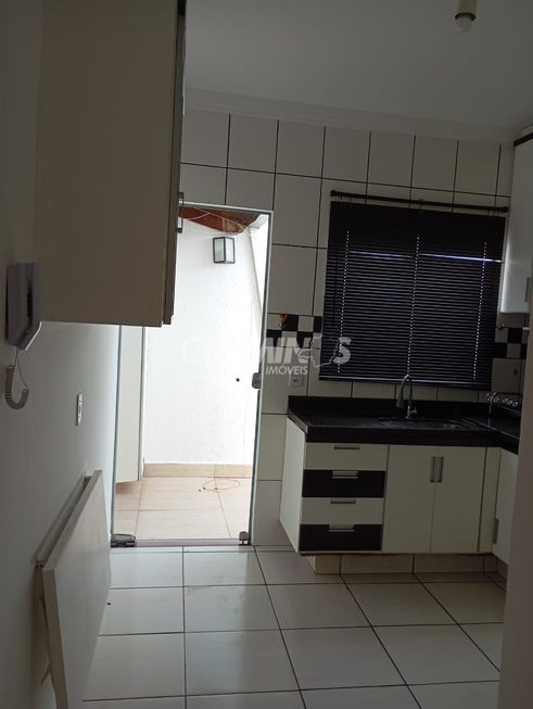 Casa em condomínio_Aluguel