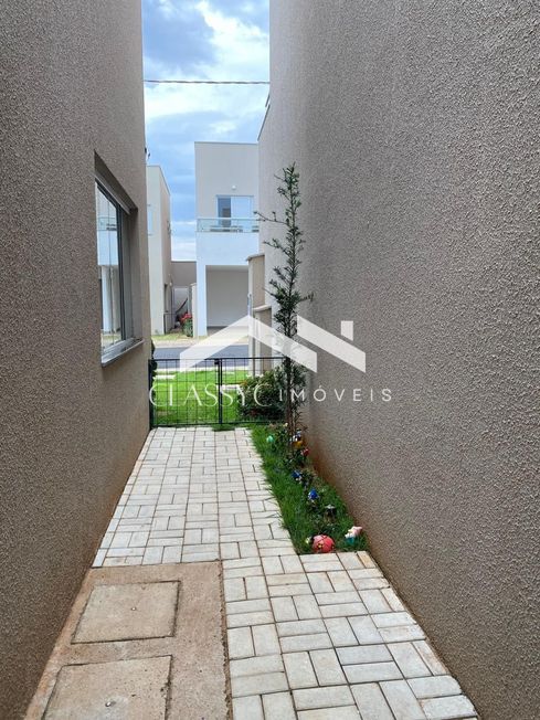 Casa em condomínio_Aluguel